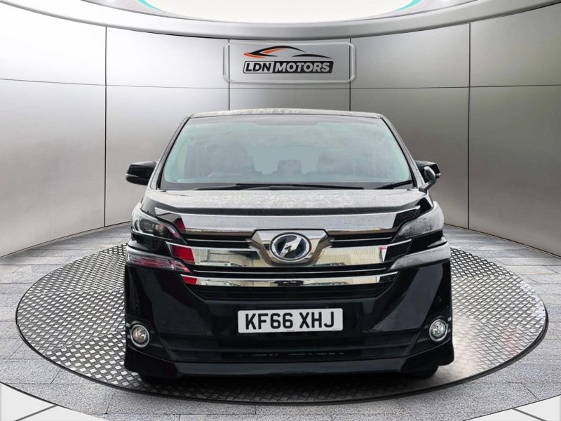 TOYOTA VELLFIRE
