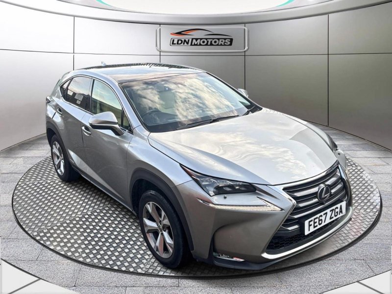 LEXUS NX