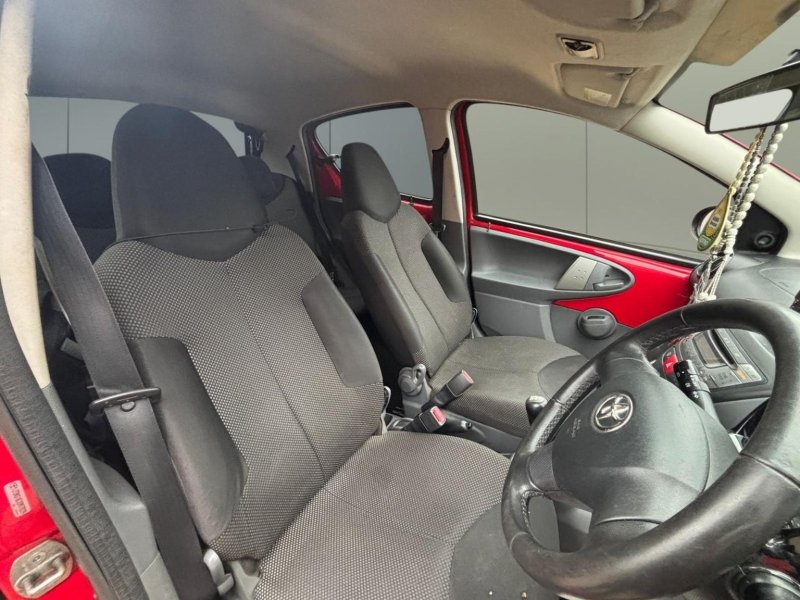 TOYOTA AYGO