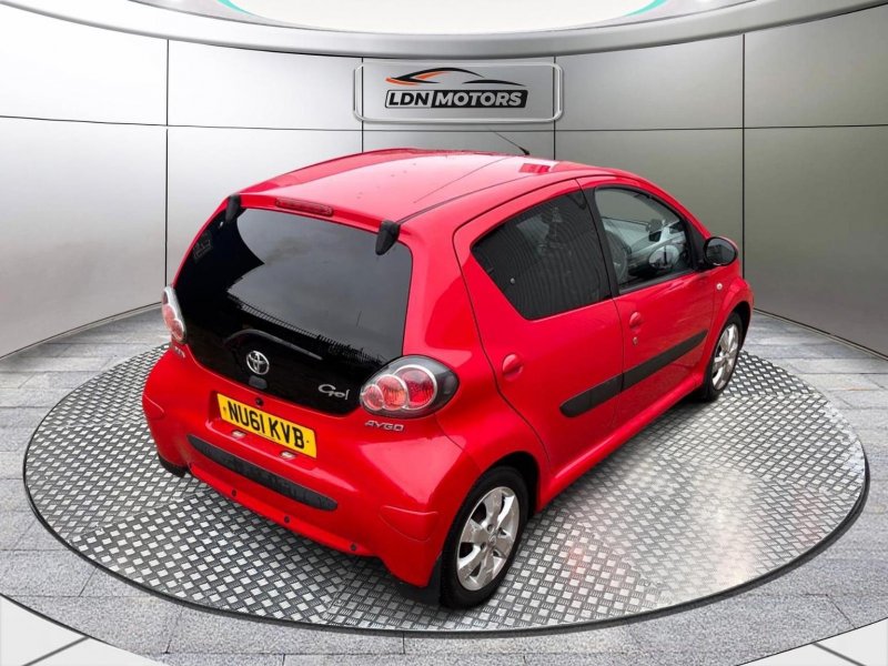 TOYOTA AYGO