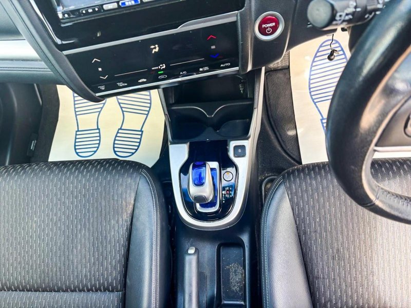 HONDA JAZZ