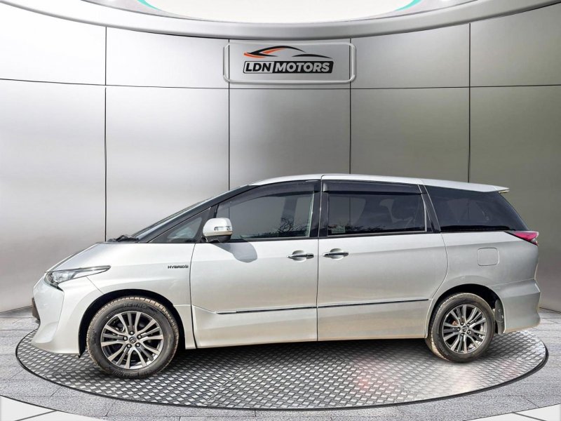 TOYOTA ESTIMA
