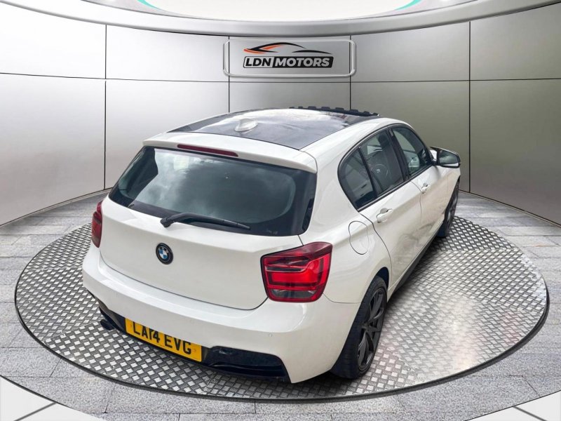 BMW 1 SERIES