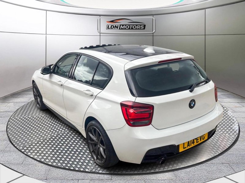 BMW 1 SERIES